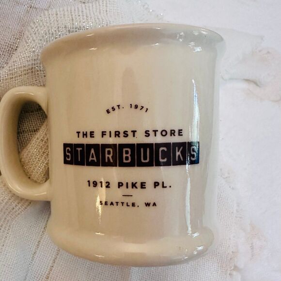 The First STARBUCKS Store Siren Split Tail Coffee Mug Pike Place - Picture 6 of 8